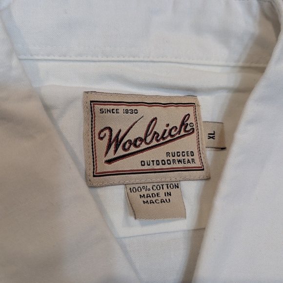 NWT Woolrich Men's XL White Short Sleeve Button Down Shirt - Picture 2 of 6
